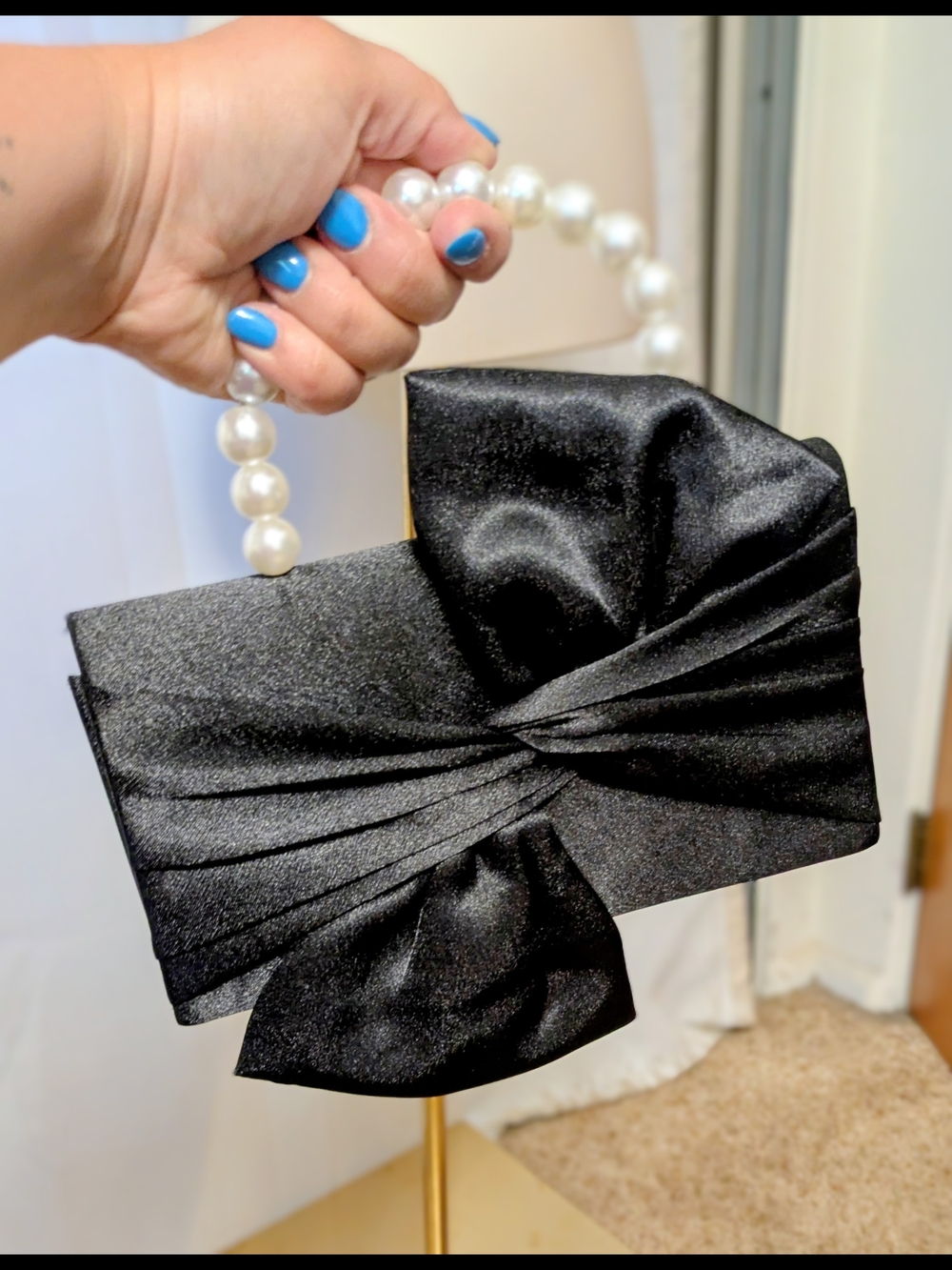 Elegant Black Satin Clutch with Pearl Handle with Silver Chain - Picture 6 of 8